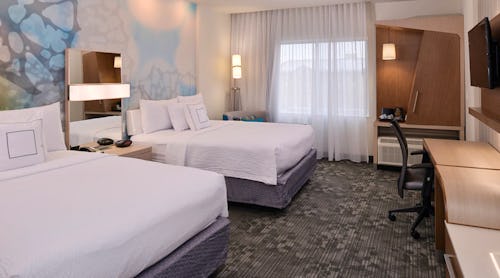 Courtyard Toledo North – © Courtyard Toledo North