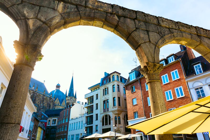 Aachen - Römischer Portikus in der Altstadt - ©Christian Müller - stock.adobe.com