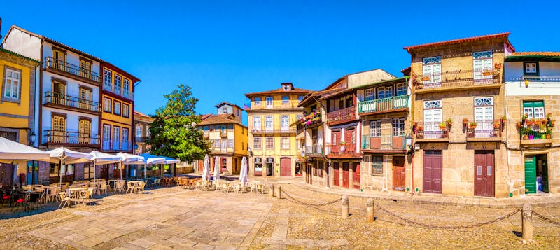 Sao Tiago-Platz im historischen Zentrum von Guimaraes - Portugal - ©LucVi - stock.adobe.com