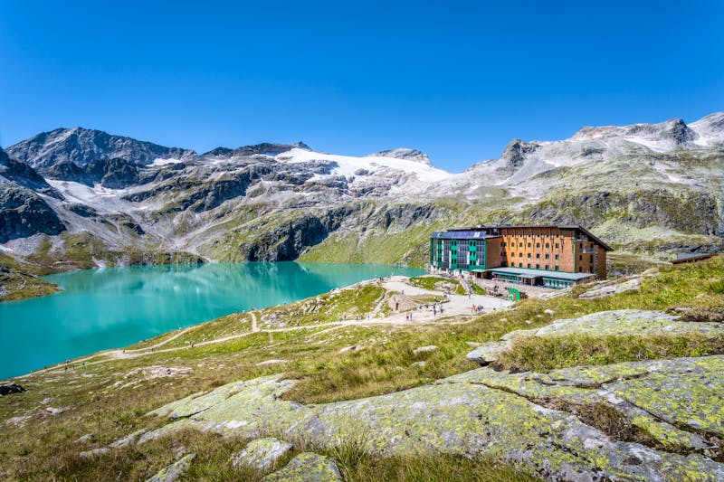 Berghotel Rudolfshütte am Weißsee with Rudolfshuette im Hohe Tauern Nationalpark - ©mRGB - stock.adobe.com