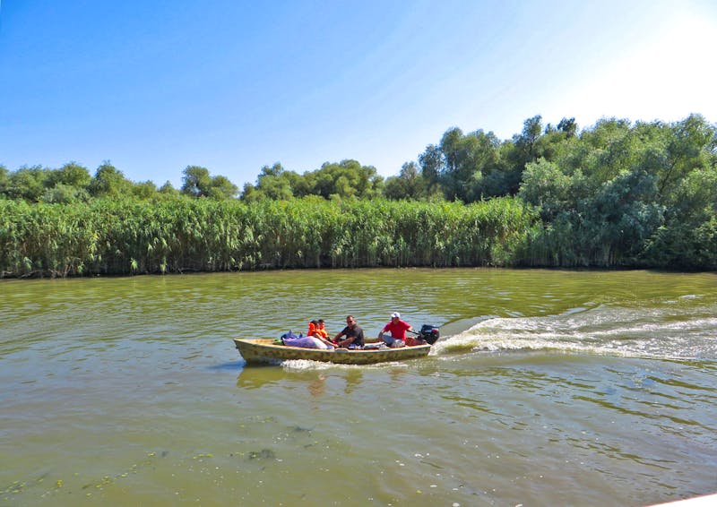 Schifffahrt im Donau-Delta - Fischerboot - ©Julian Bartsch - Eberhardt TRAVEL