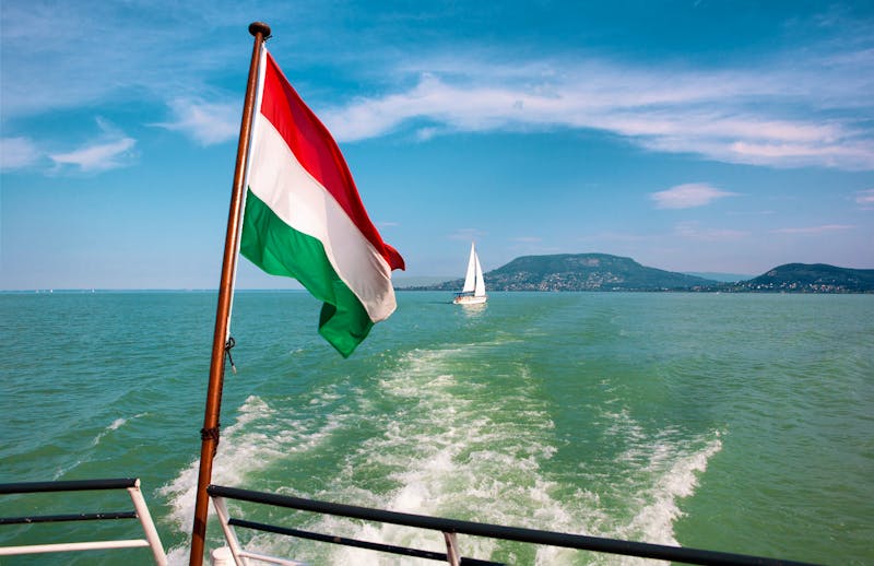 Schifffahrt auf dem Balaton - Plattensee in Ungarn - ©andras_csontos - stock.adobe.com
