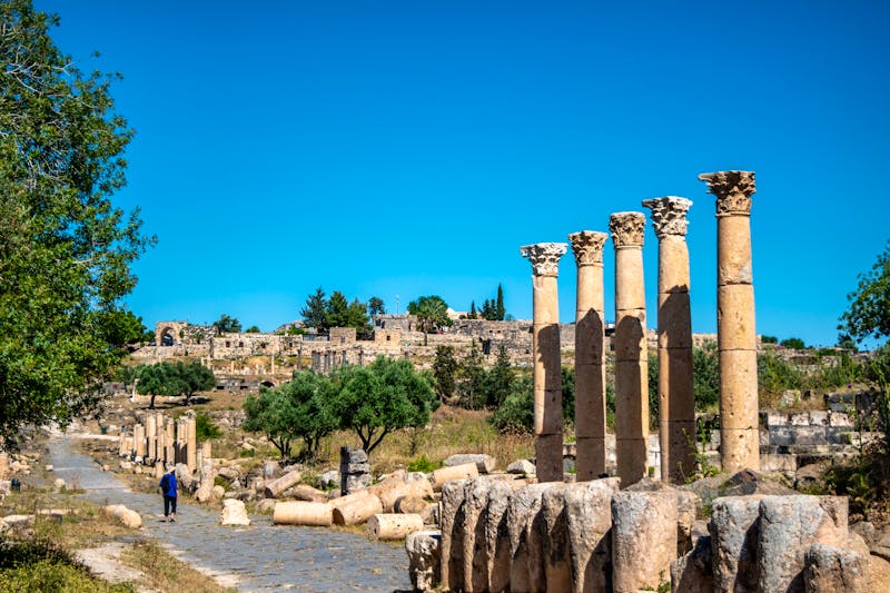 Ancient Greek and Roman Colonnaded road in Gadara, Jordan - ©Kathy Sullivan - stock.adobe.com