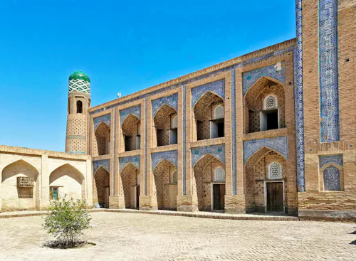 Amin-Khan-Medrese in Chiwa &ndash; &copy; Andrej Kulikov - Eberhardt TRAVEL