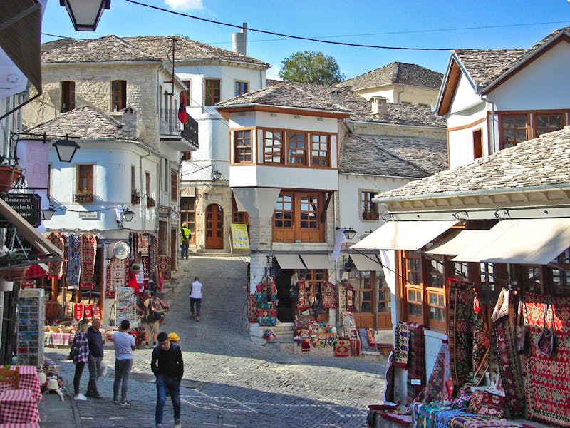 Bummel in Gjirokastra - Albanien - ©Inge Bily - Eberhardt TRAVEL