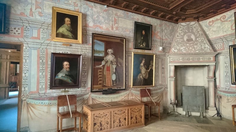 Schloss Gripsholm bei Stockholm - über 2.000 Portraits aus verschiedenen Epochen - ©Simone Willner - Eberhardt TRAVEL