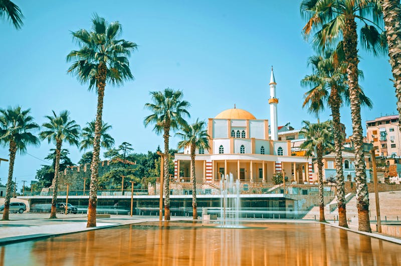 Fatih Moschee in Durres  - ©vector_master - stock.adobe.com