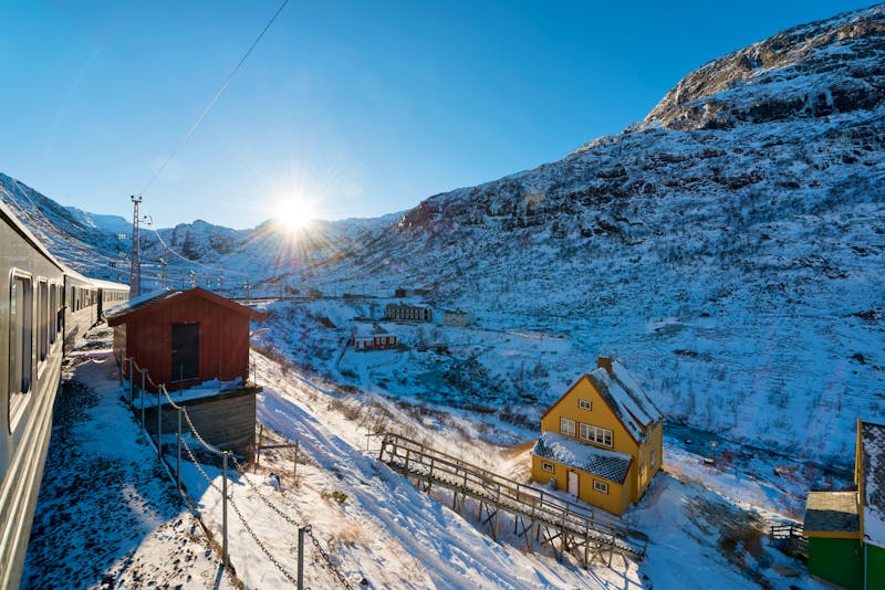 Die Flambahn bei Myrdal im Winter - unterwegs mit der historischen Eisenbahn  - ©Blickfang - stock.adobe.com