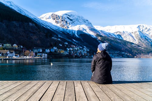 Flam im Winter - am Aurlandsfjord  &ndash; &copy; Guilherme Drosdosky  - stock.adobe.com