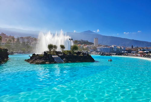 Meeresschwimmbecken in Puerto de la Cruz &ndash; &copy; Benjamin Rodriguez Manzanares - Eberhardt TRAVEL