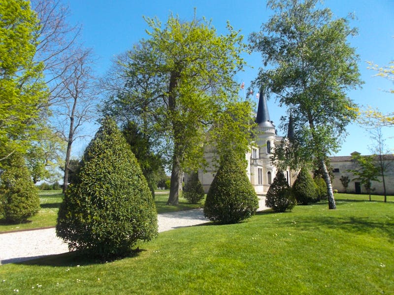 Weingut im Medoc - ©Michael Krause - Eberhardt Travel
