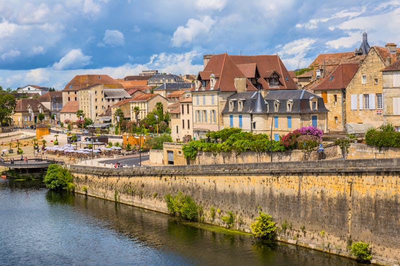 Dordogne River in Bergerac - ©Rui Vale de Sousa - stock.adobe.com