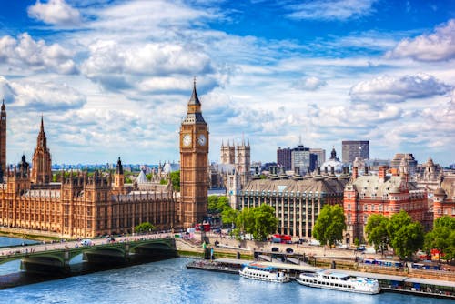 Big Ben, Westminster Bridge in London &ndash; &copy; Photocreo Bednarek - stock.adobe