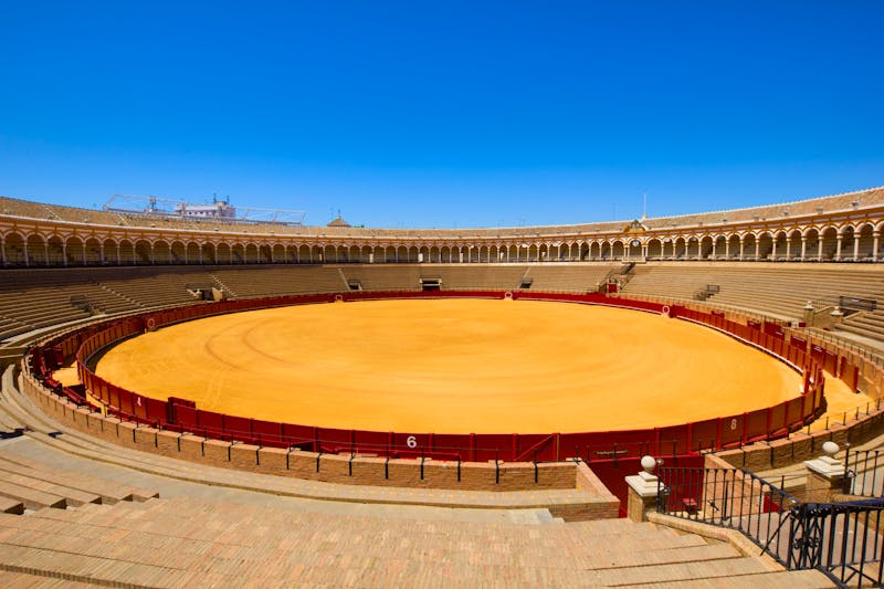 Stierkampfarena Plaza de Toros de Ronda in Ronda von innen  - ©neirfy - stock.adobe.com