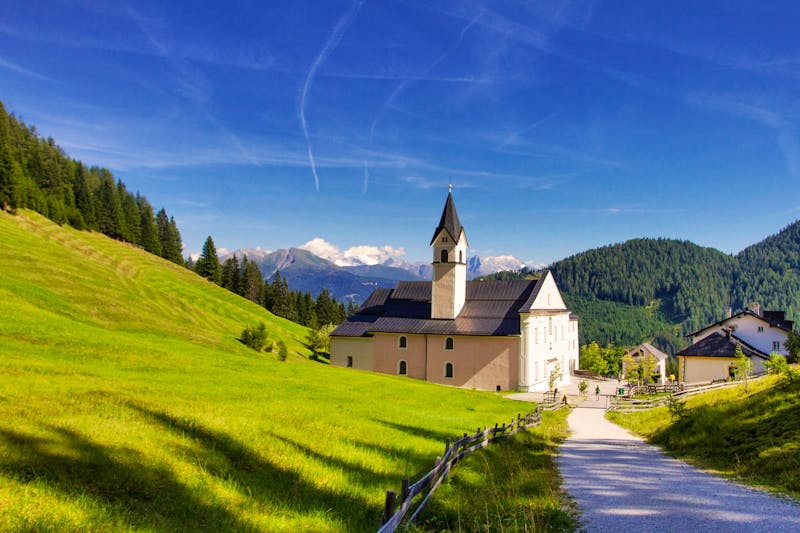 Kirche in Maria Waldrast  - ©Francesca Emer - stock.adobe.com