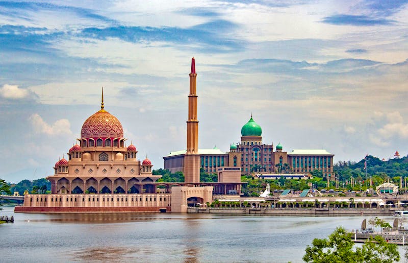 Putra Moschee in Putrajaya - ©Vivien Fiedler - Eberhardt TRAVEL