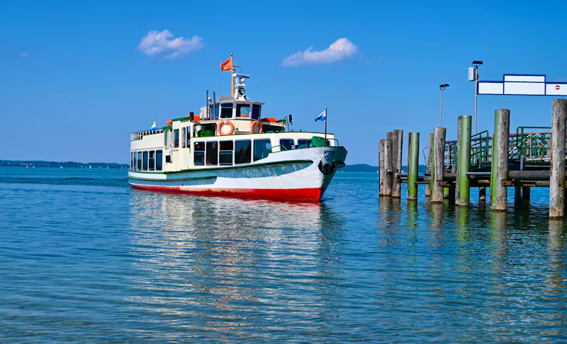 Schifffahrt auf dem Chiemsee - &copy;Irina - stock.adobe.com