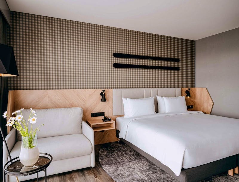 Zimmerbeispiel Superior-Zimmer Radisson Hotel Schreiberhau – ©Radisson Hotel Schreiberhau