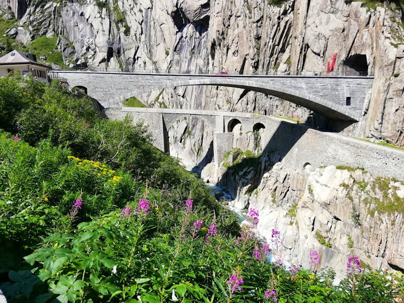 Andermatt, an der Teufelsbrücke - ©Gisela Gerlach
