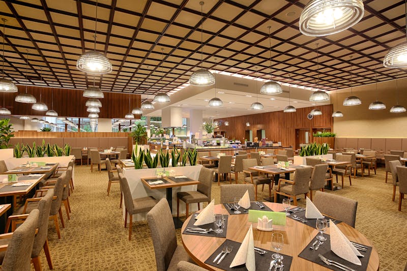 Ensana Esplanade Health Spa Hotel in Piestany - Restaurant – ©Danubius Esplanade in Piestany