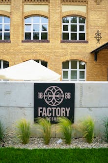 Logo Hotel Factory Resort – © Factory Resort