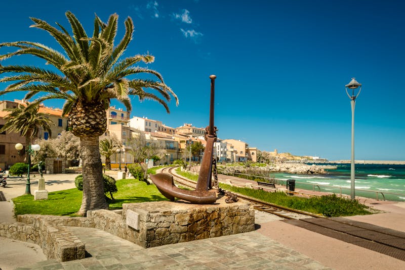Île Rousse auf Korsika - ©morgan-tiphagne - stock.adobe.com