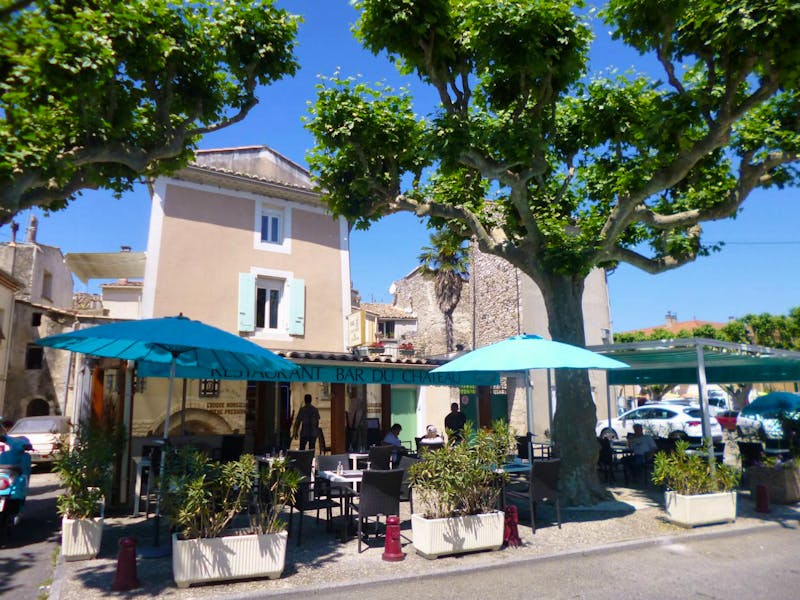 In Viviers  - ©Isabel Schirmer - Eberhardt TRAVEL