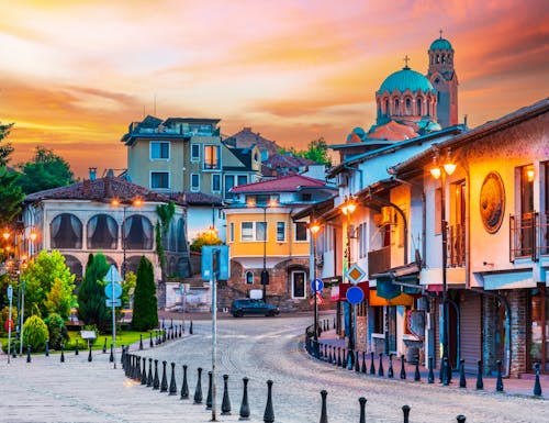 Veliko Tarnovo, Bulgarien  – © cge2010 Adobe Stock