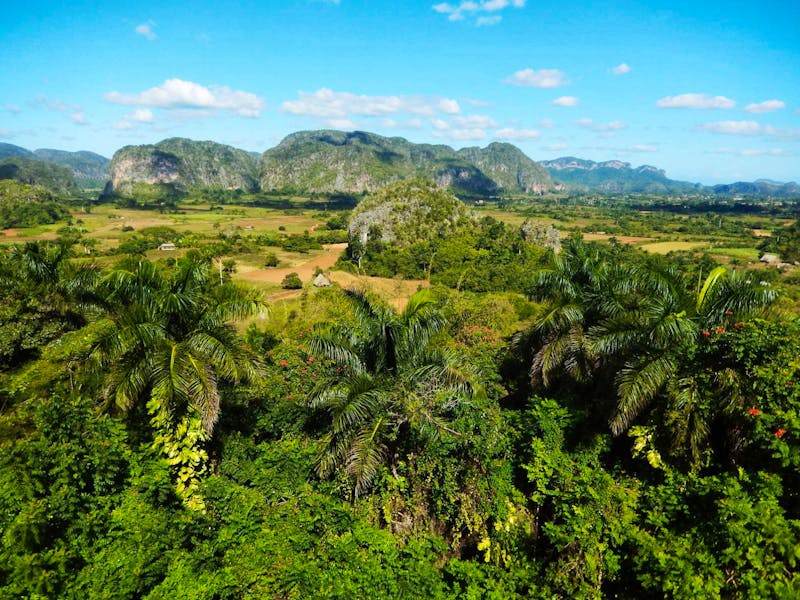 Mogotes im Vinales-Tal - ©Rebekka Böhme - Eberhardt TRAVEL