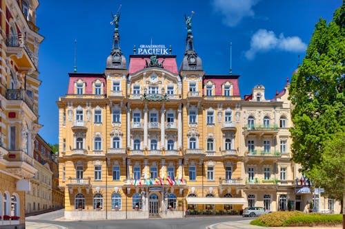Marienbad - Ensana Health Spa Hotel Pacifik &ndash; &copy; Foodlydoodlydoo.com