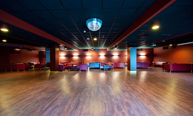 Nachtclub im Interferie Medical Spa – ©IdeaSpa