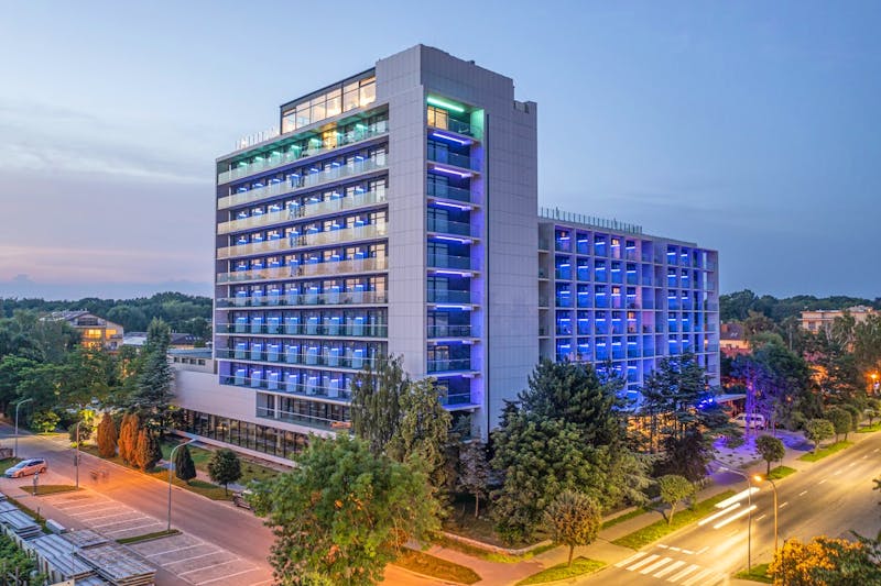 Außenansicht Hotel Olymp IV - ©IdeaSpa