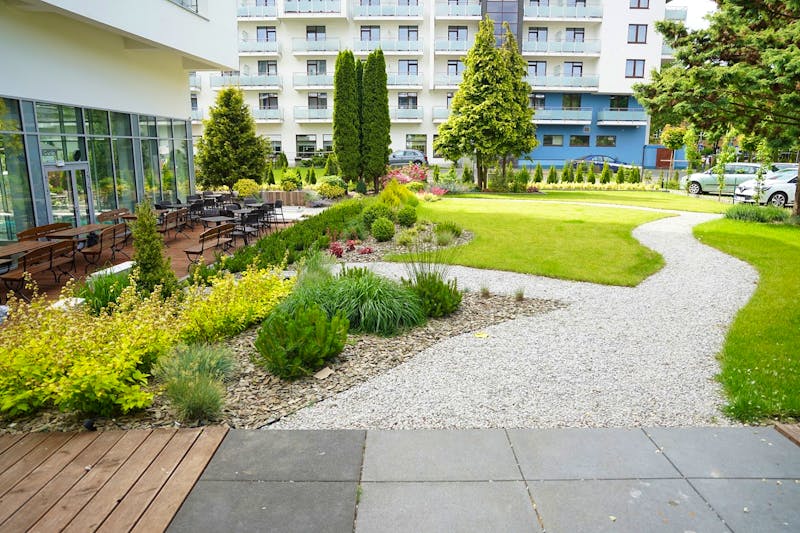 Garten im Hotel Koral Live – ©IdeaSpa