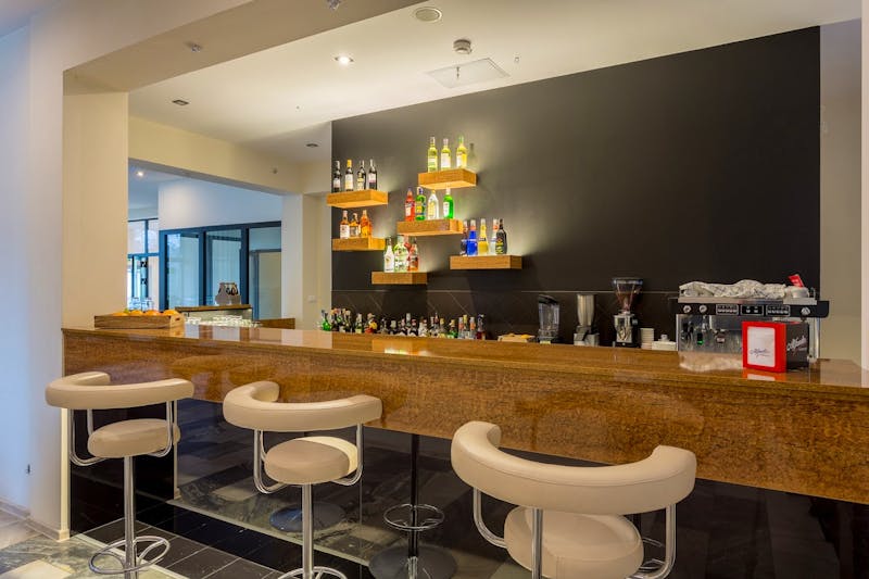 Bar im Hotel Koral Live – ©IdeaSpa