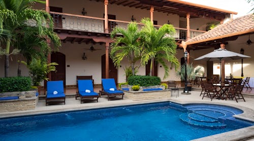 Hotel Plaza Colón - Pool – © Hotel Plaza Colón