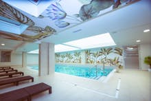 Schwimmbad im Hotel Afrodyta Spa – © IdeaSpa