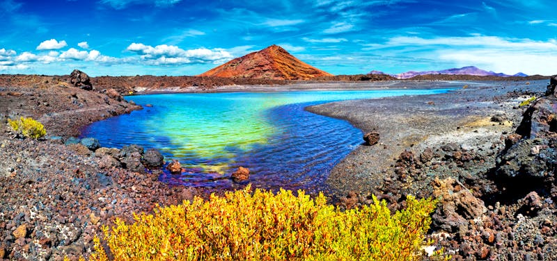 Timanfaya-Nationalpark auf Lanzarote - Vulkane und Seen - ©C.Castilla - stock.adobe.com
