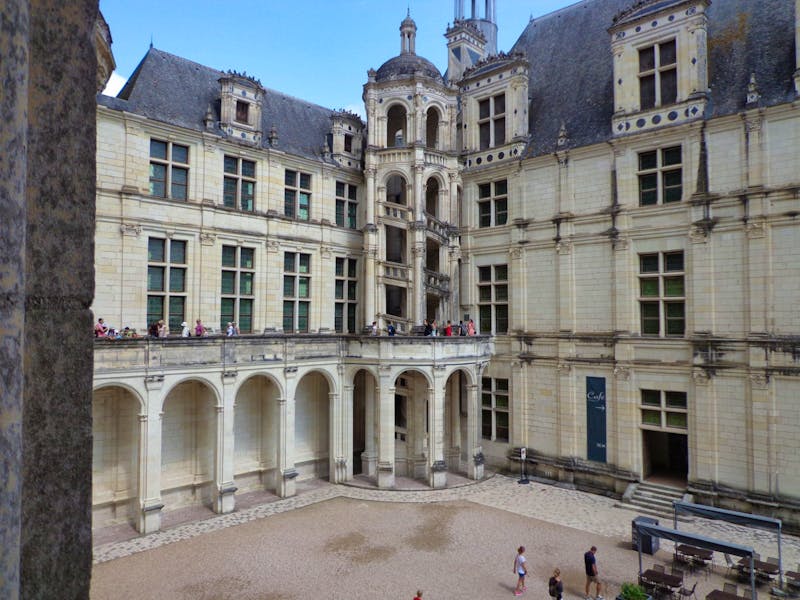 Innenhof vom Schloss Chambord - ©Karl-Heinz Meinig - Eberhardt TRAVEL