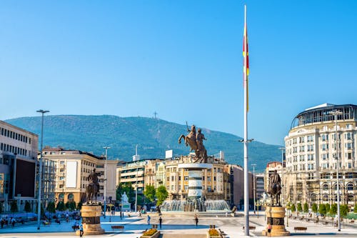 Der Platz Mazedoniens in Skopje &ndash; &copy; Leonid Andronov - stock.adobe.com