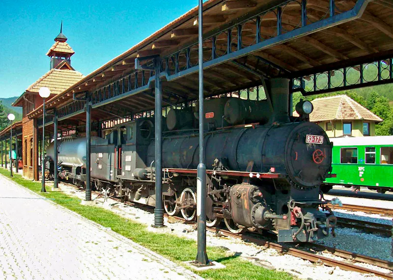 Bahnhof Sargan Vitasi - Museumsbahn - &copy;Steffen Mucke - Eberhardt TRAVEL