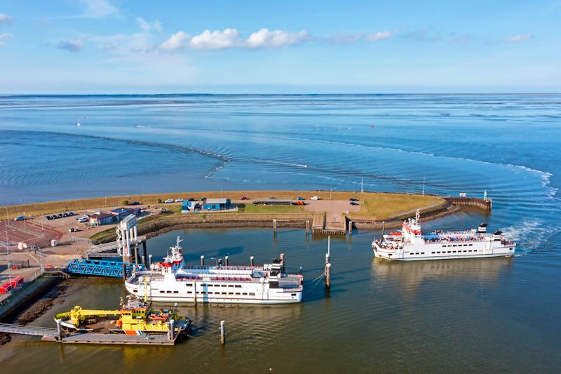 Hafen von Lauwersoog in Friesland - Niederlande - ©Nataraj - stock.adobe.com
