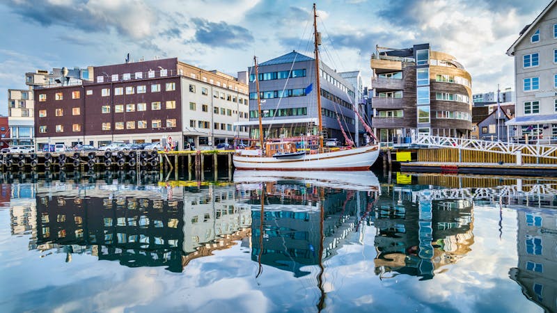 Hafen von Tromsö - ©HildaWeges Photography - stock.adobe.com