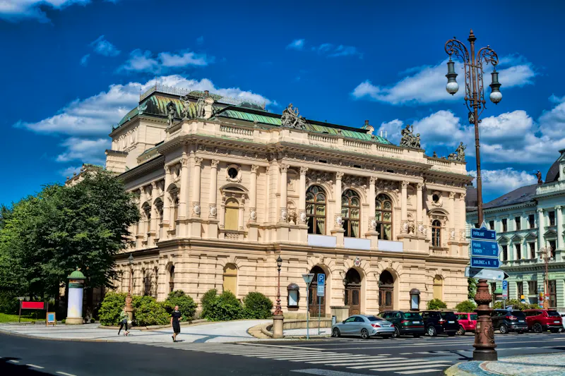 Historisches Theater in der Altstadt von Liberec - &copy;ArTo - stock.adobe.com