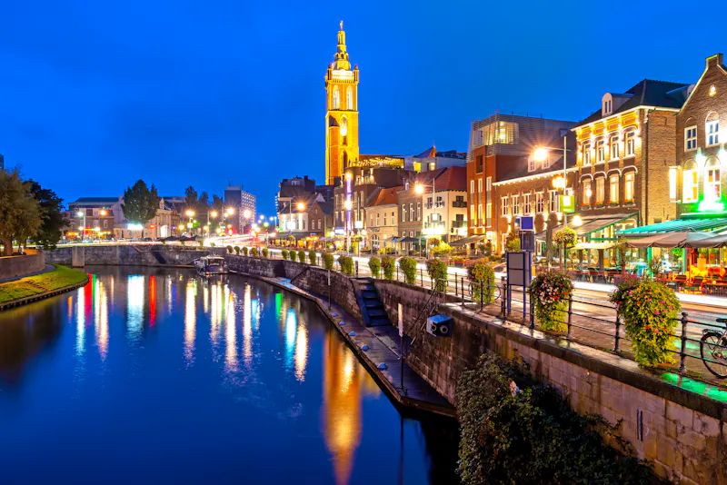 Roermond am Abend - &copy;EKH-Pictures - stock.adobe.com