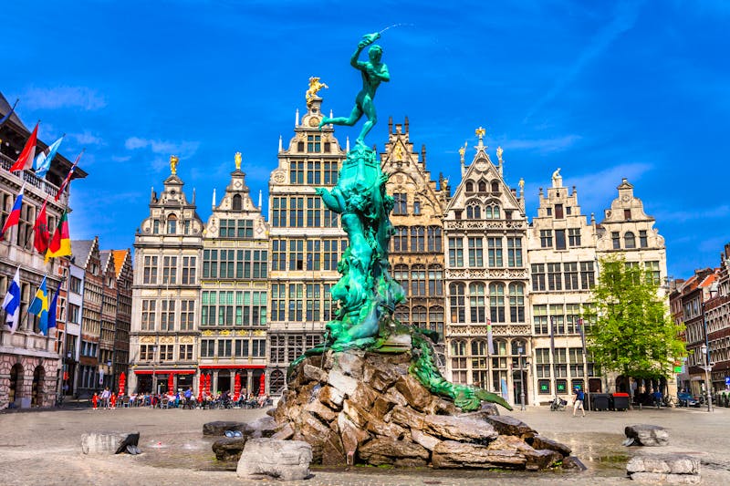 Grote Markt mit Brabo-Brunnen in Antwerpen - ©Freesurf - stock.adobe.com