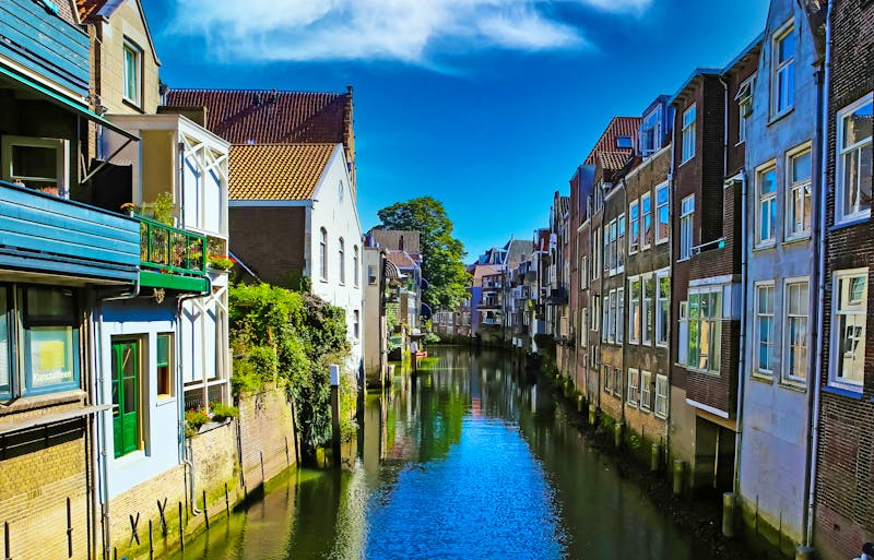 Wasserstraße in Dordrecht - &copy;Ralf - stock.adobe.com