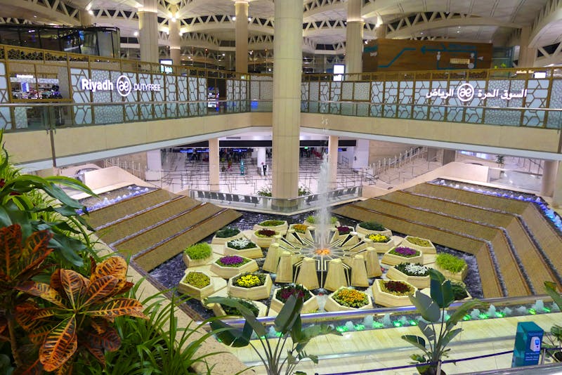 Im Flughafen von Riad - Saudi-Arabien - ©Frank Nimschowski - Eberhardt TRAVEL