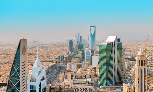 Kingdom Tower in Riad &ndash; &copy; WAJEDRAM.COM - stock.adobe.com