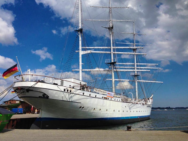 Gorch Fock in Stralsund - ©Uta Hertel - Eberhardt TRAVEL