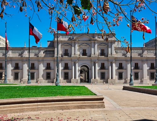 La Moneda in Santiago de Chile – © Sergey - stock.adobe.com